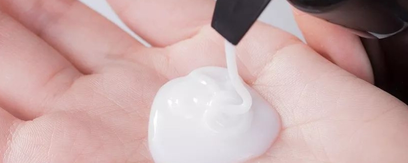 高铁可以带化妆品乳液什么的吗 高铁可以带化妆品乳液什么的吗
