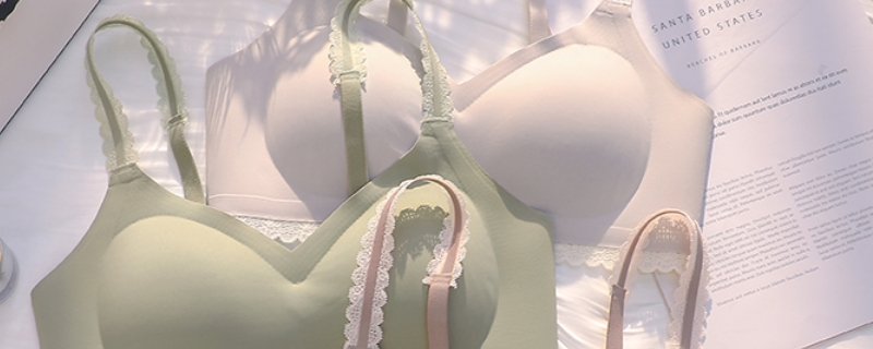 胸大怎么穿衣服才会显胸小 胸大怎么穿衣服才会显胸小