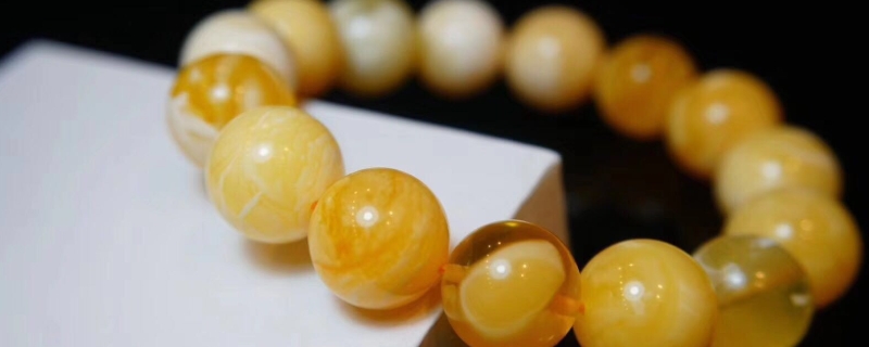 蜜蜡会变色吗 蜜蜡会变色吗