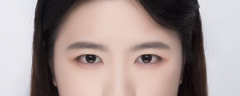 证件照要露眉毛吗 证件照要露眉毛吗