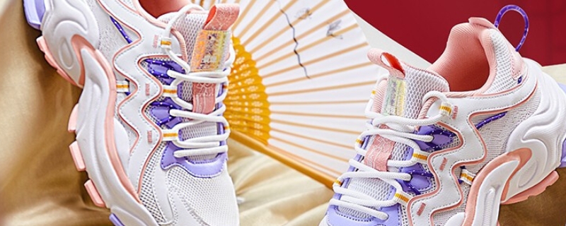 为什么量脚24cm买鞋要42的 为什么量脚24cm买鞋要42的