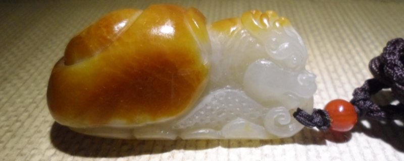 和田玉籽料的特征 和田玉籽料的特征