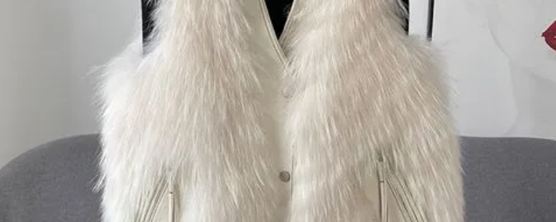 买派克服选貉子毛还是狐狸毛 买派克服选貉子毛还是狐狸毛