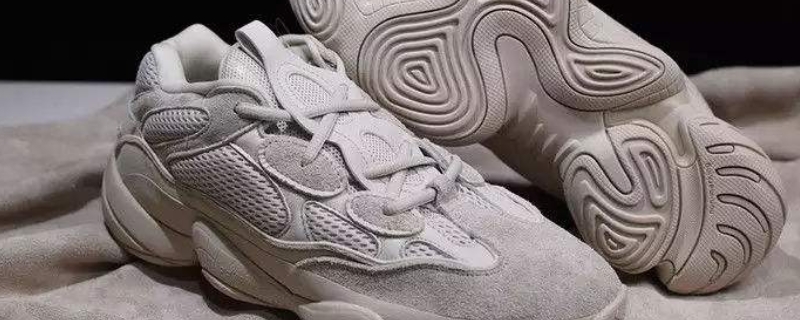 yeezy500要买大一码吗