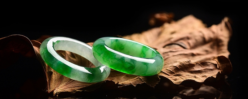 翡翠怎样进行挑选呢？