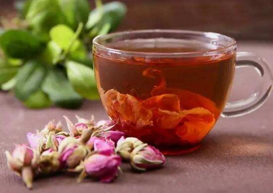 玫瑰花泡水能天天喝吗,常喝玫瑰花的好处有哪些 玫瑰花泡水能天天喝吗,常喝玫瑰花的好处有哪些